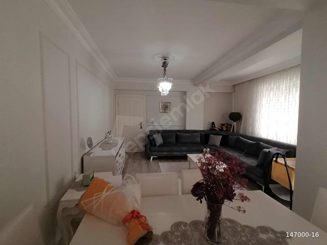 BAĞCILAR MERKEZ MAH. 3+1_120_M2 GENİŞ FERAH ASANSÖRLÜ