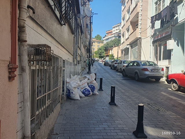 EYÜPSULTAN MERKEZDE SATILIK 2+1 80 M2 DAİRE - Görsel 4