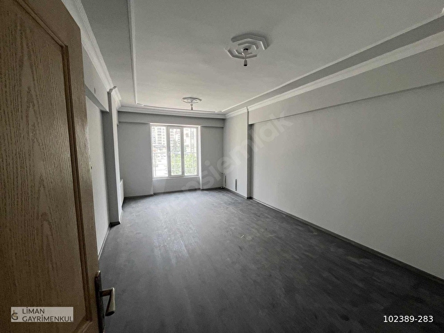 AKPIYARDA SATILIK CADDE ÜSTÜ MERKEZİ KONUMDA 3+1 SATILIK DAİRE - Görsel 6