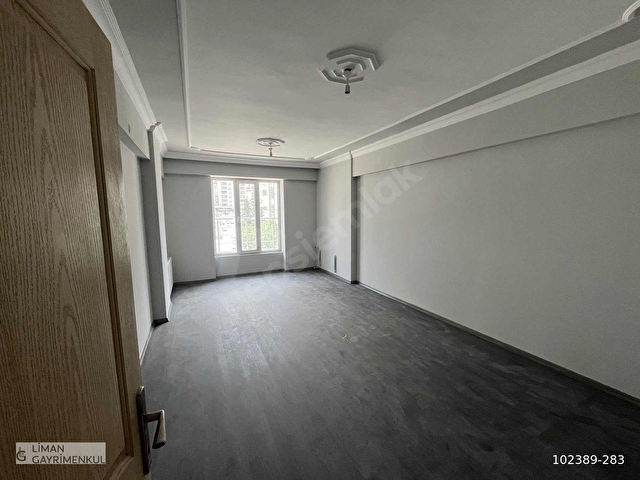 AKPIYARDA SATILIK CADDE ÜSTÜ MERKEZİ KONUMDA 3+1 SATILIK DAİRE - Görsel 8