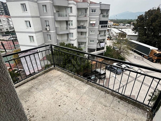 MENEMEN MERLİ MAHALLESİNDE KİRALIK DAİRE - Görsel 3