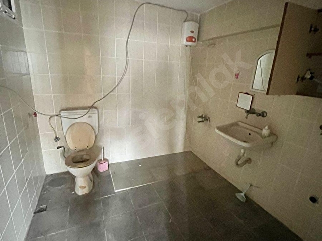 MENEMEN MERLİ MAHALLESİNDE KİRALIK DAİRE - Görsel 15