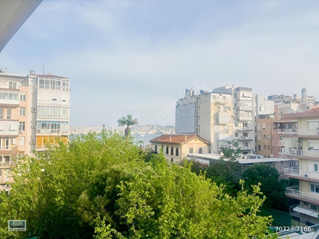 KARŞIYAKA ÇARŞI OSMANBEY PARKI DENİZ MANZARALI 3+1 KİRALIK DAİRE