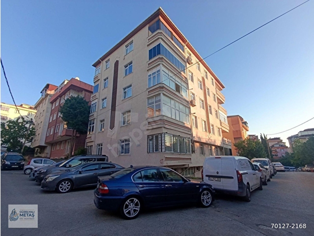 PENDİK GÜZELYALIDA SATILIK MERKEZİ MANZARALI YOL ÜSTÜ MASRAFSIZ 3+1 135M2 FIRSAT DAİRE