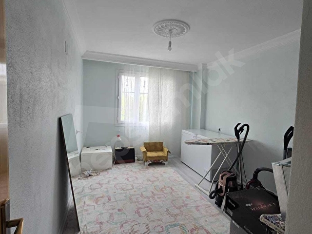 ALTIPARMAKTAN KÖŞE PARSEL GÜNEY CEPHELİ 4+1 SATILIK MÜSTAKİL EV - Görsel 22