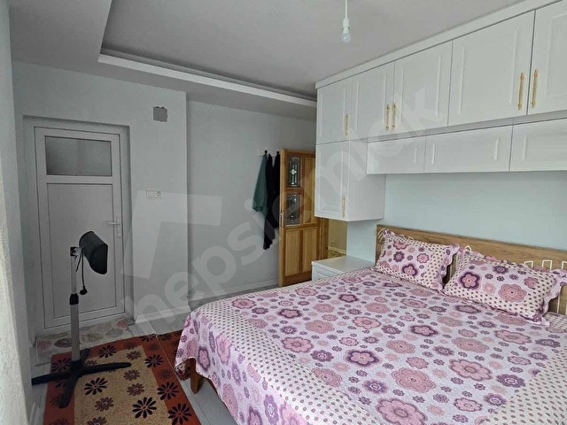 ALTIPARMAKTAN KÖŞE PARSEL GÜNEY CEPHELİ 4+1 SATILIK MÜSTAKİL EV - Görsel 21