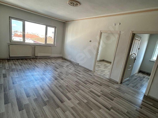 ŞAHİNBEY GAYRİMENKULDEN AKŞEMSETTİN MAH. 3+1 110m² FULL YAPILI KİRALIK DAİRE - Görsel 3