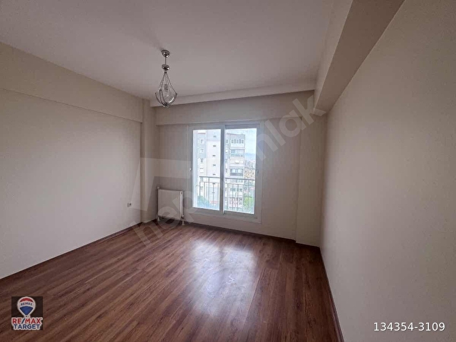 ÇIĞLI ATATÜRK MAHALLESI PANORAMA DENIZ MANZARALI 2+1 SATILIK KIRACISIZ DAIRE - Görsel 13
