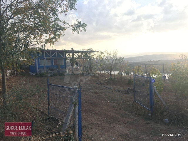 GÖKÇE EMLAKTAN 950 M² TAPULU GÖL MANZARALI YAPIKAYITLI BAHÇE - Görsel 3