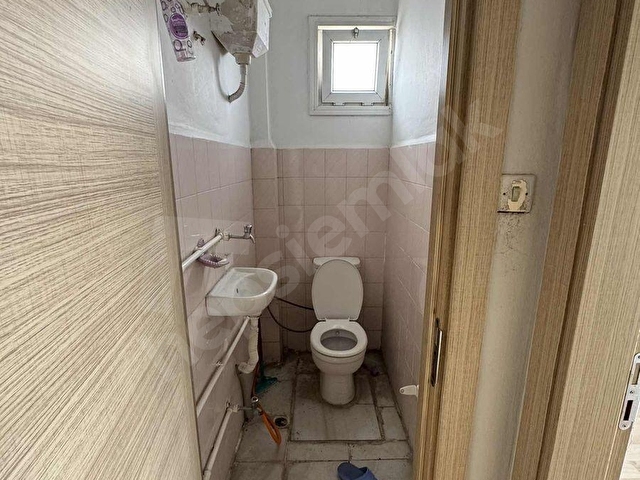 Merkeze Yürüme Mesafesinde Fatih Mahallesinde 3+1 Kiralık Daire - Görsel 11