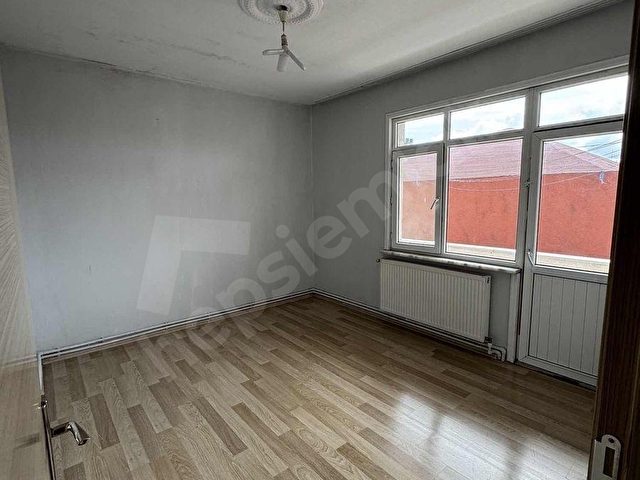 Merkeze Yürüme Mesafesinde Fatih Mahallesinde 3+1 Kiralık Daire - Görsel 9