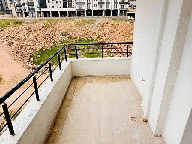 BARAK EMLAKTAN SOSYAL BİLİMLER CİVARI SATILIK LÜKS 2+1 DAİRE - Görsel 11