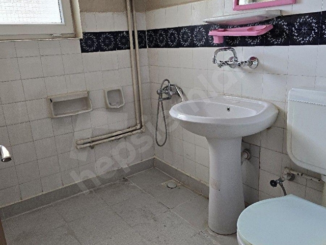 FERHUNİYE MAHALLESİNDE YEŞİL MERAM SİTESİNDE KİRALIK 2+1 ŞEKLİNDE DAİRE 20,000,-- TL. - Görsel 21