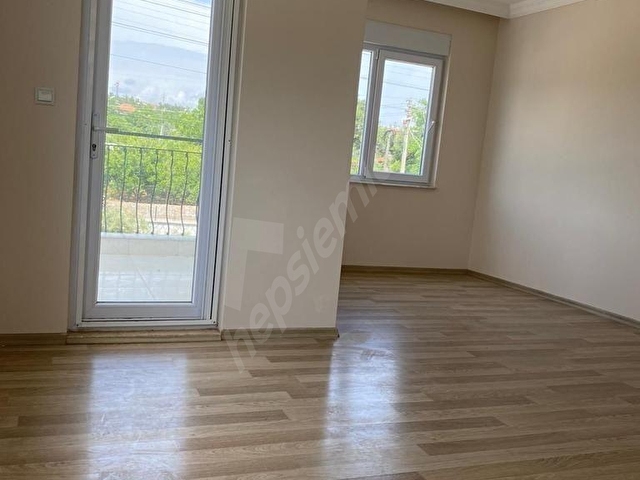 ÜNSAL MAH 3+1 GÜNEY CEPHE 1 KAT - Görsel 18