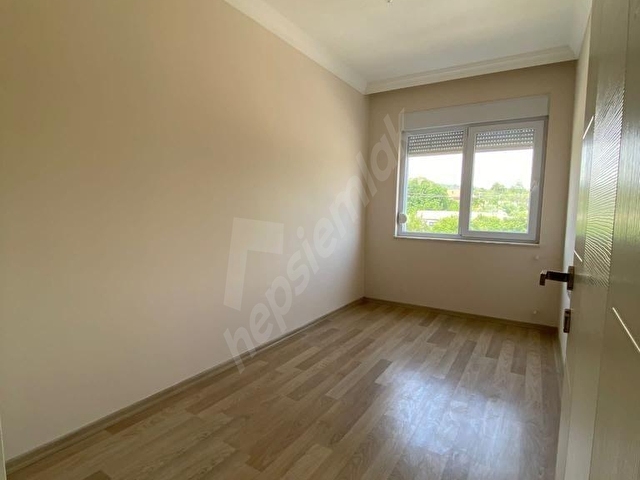 ÜNSAL MAH 3+1 GÜNEY CEPHE 1 KAT - Görsel 6