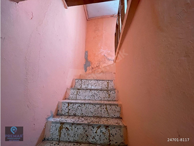 AYVALIK MERKEZDE AVLULU VE TERASLI 2 KATLI 3+1 MÜSTAKİL KAĞİR RUM EVİ - Görsel 6