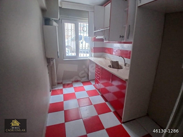 BURSA YILDIRIM HACISEYFETTİN DE KOMBİLİ 2+1 BAHÇELİ BAKIMLI DAİRE - Görsel 3