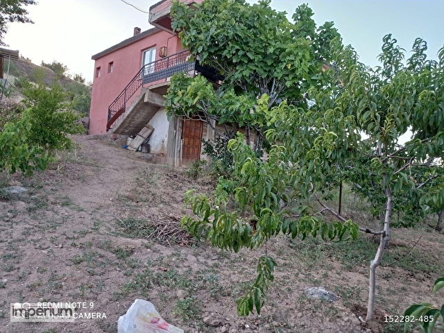DEMİRCİDE MUHTEŞEM KÖY EVİ - Görsel 2
