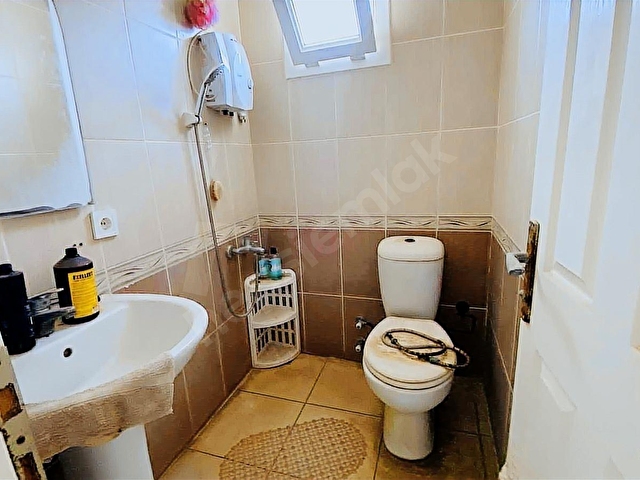 İNGİLİZDEN SATILIK 4+1 TRIPLEX HAVUZLU VİLLA - Görsel 23
