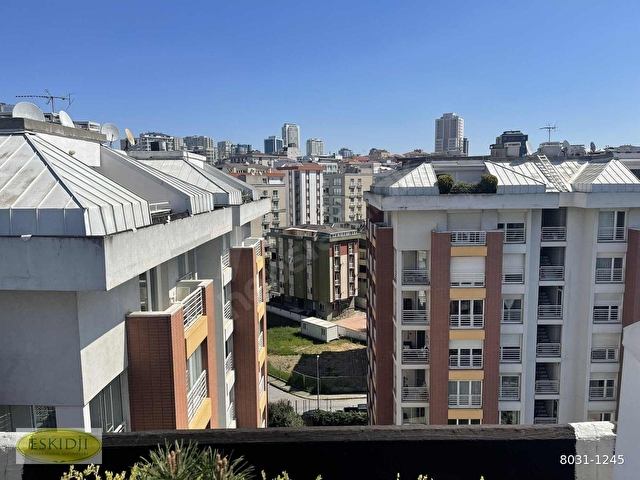 Ataşehir 7000ada Havuzlu Sitede 240 m2 Net 5+2 Satılık Daire - Görsel 9