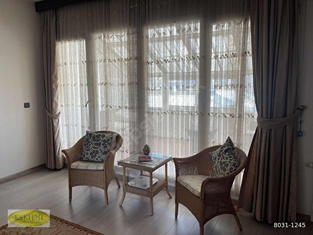 Ataşehir 7000ada Havuzlu Sitede 240 m2 Net 5+2 Satılık Daire - Görsel 7