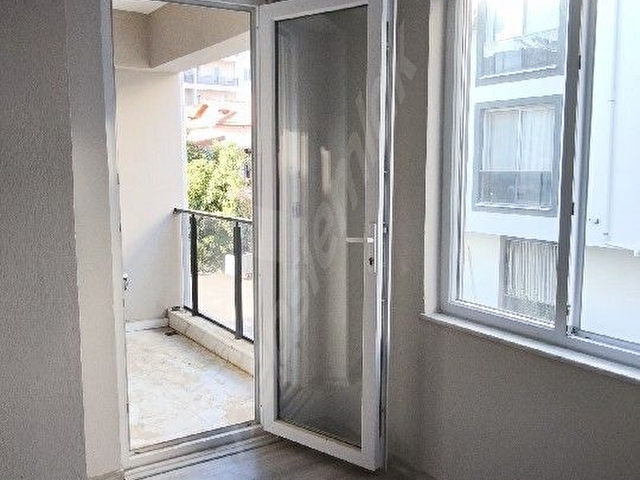 Sahibinden klimalı merkezi lokasyonda kiralık 1+1 - Görsel 10