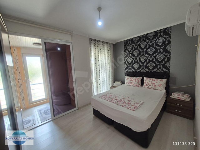 KONYAALTI LİMANDA 2+1 DENİZE 350 mt, EŞYALI, 2 BANYO WC HAVUZLU - Görsel 11