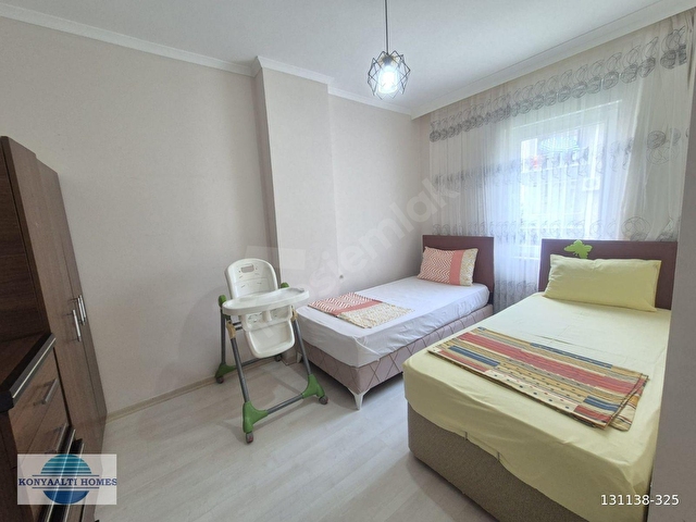 KONYAALTI LİMANDA 2+1 DENİZE 350 mt, EŞYALI, 2 BANYO WC HAVUZLU - Görsel 12