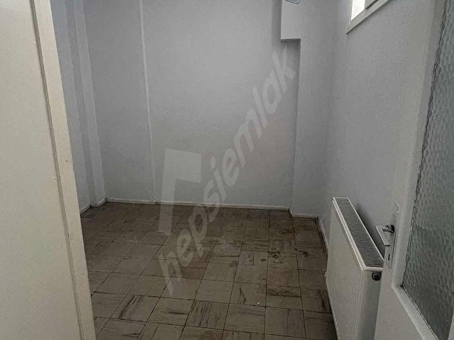 CUMHURİYETTE KERVANYOLU ÜZERİNDE KİRALIK 3+1 DAİRE - Görsel 12