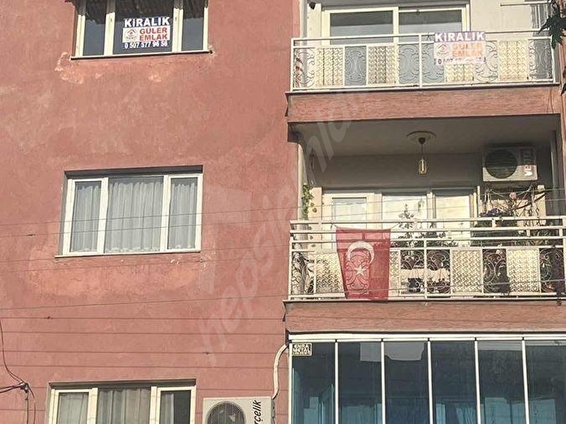 CUMHURİYETTE KERVANYOLU ÜZERİNDE KİRALIK 3+1 DAİRE