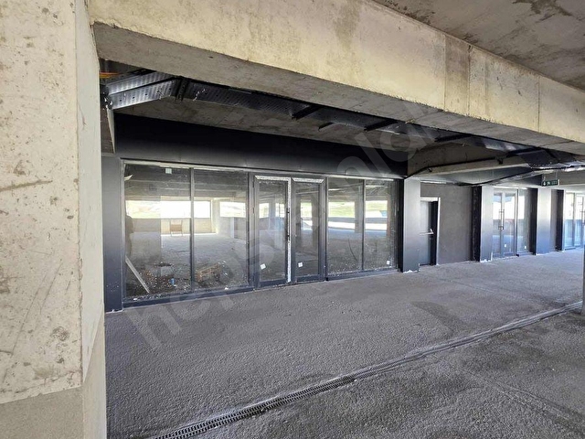 ARIKANLAR ROTA İŞ MERKEZİNDE SATILIK 140M2 DÜKKANLAR - Görsel 9