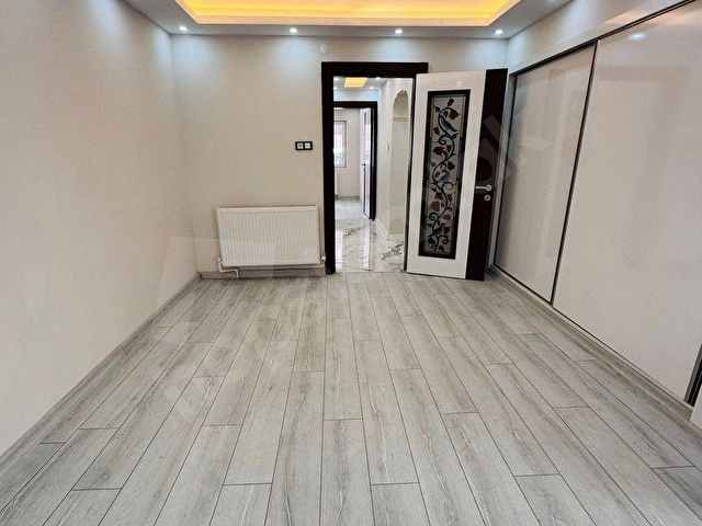 İBRAHİM ÇELEBİ MAH. 3+1 FULL ÖZELLİKLİ BAHÇELİ SATILIK DAİRE - Görsel 5
