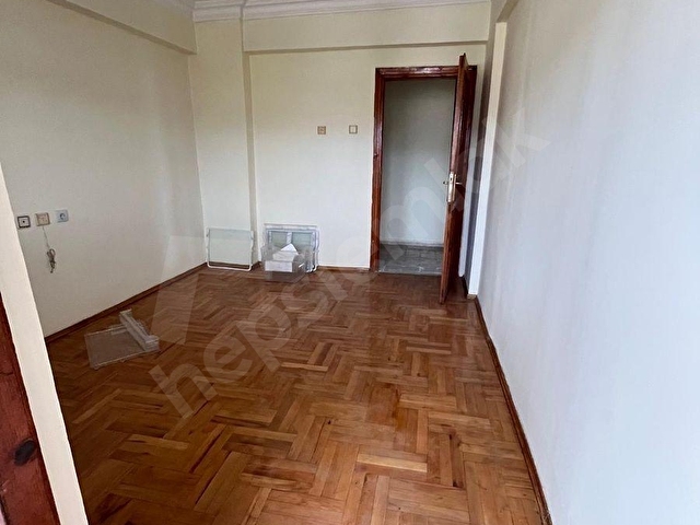ELİT EMLAKTAN EMEK MAHALLESİNDE KİRALIK 3+1 DAİRE - Görsel 10