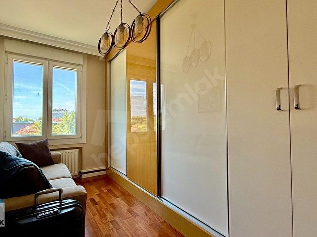 DRAGOS KOÇ EMLAKTAN SİTE İÇERİSİNDE YENİLENMİŞ 4+2 SATILIK DAİRE - Görsel 23