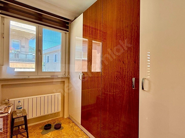 DRAGOS KOÇ EMLAKTAN SİTE İÇERİSİNDE YENİLENMİŞ 4+2 SATILIK DAİRE - Görsel 26