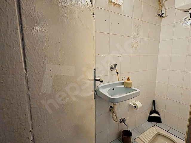 ACİLL..EMLAK SEPETİ - 3+1 DAİRE METRO YOLUNDA 2+1e çevrilmiştir - Görsel 12