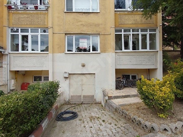 BAŞTAN EMLAKTAN KARABÜK MERKEZ CEVİZKENT TOKİDE KİRALIK 3+1 DAİRE - Görsel 2