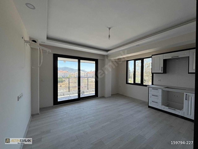 ALTIN EMLAK GLOBAL | ORTACA CUMHURİYETDE KİRALIK 2+1 DAİRE - Görsel 10