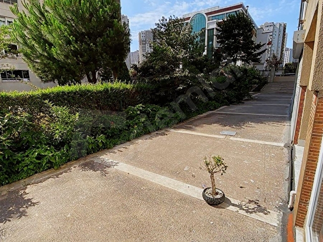 BEYLİKDÜZÜ ADNANKAHVECİDE MÜSTAKİL TADINDA GİRİŞ KAT DAİRE - Görsel 16