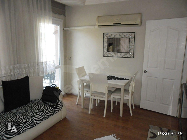 MİTHATPAŞA CADDESİNDE KÖŞE KONUMLU 90 M2 SATILIK DAİRE - Görsel 2