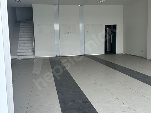 Bahçelievler Nish İstanbulda Satılık 275m2 Dükkan. - Görsel 27