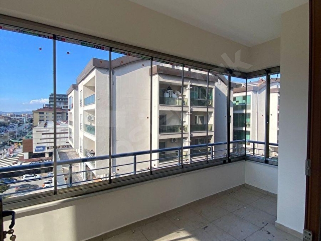 ARTIDAN ÖZLÜCE BULVARA CEPHE GENİŞ 3+1 KİRALIK DAİRE - Görsel 4