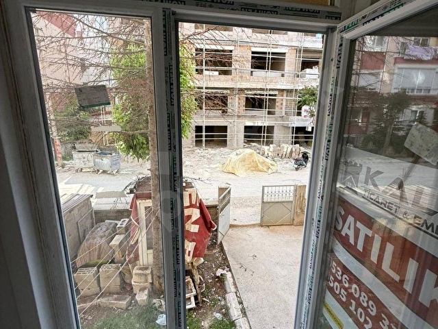 VALİDE SULTAN MAHALLESİNDE SATILIK FIRSAT YENİLENMİŞ 2+1 DAİRE - Görsel 8