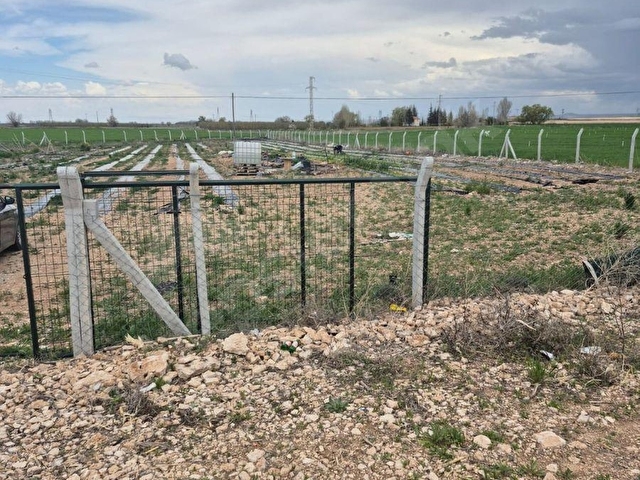 Karaman/konya yolu yakın eninler  ana yol üzeri yatırımlık arazi - Görsel 3