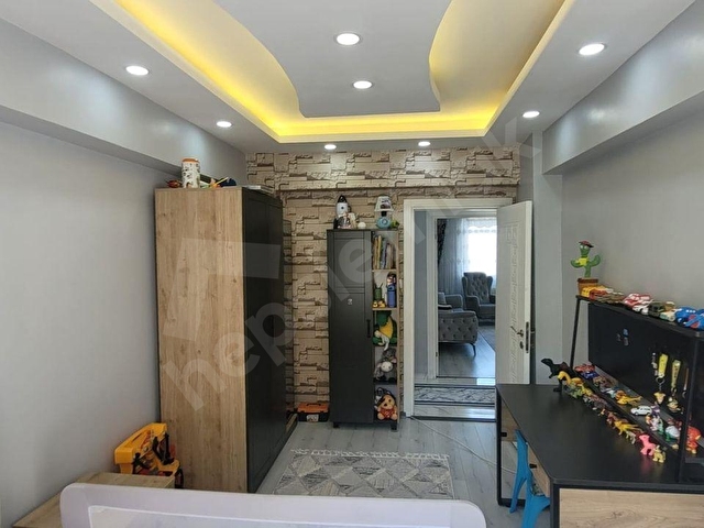 GOLD EMLAKTAN CEM EVİ YANI FULL BAKIMLI SATILIK 3+1 DAİRE - Görsel 13