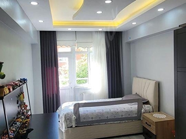 GOLD EMLAKTAN CEM EVİ YANI FULL BAKIMLI SATILIK 3+1 DAİRE - Görsel 16