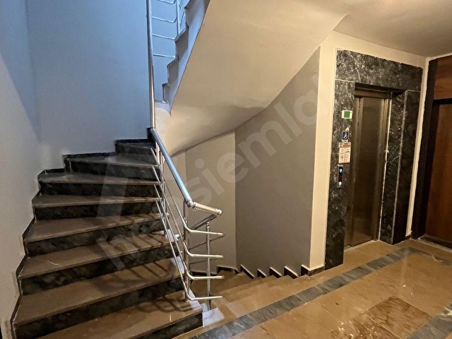 YALÇINKAYADAN GAZİ MAHALLESİ AYSU SOKATA 1+1 AMERİKAN MUTFAKLI BEYAZ EŞYALI SIFIR DAİRE - Görsel 3