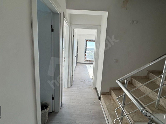 DİKİLİ KABAKUMDA KÖY İÇİ DENİZ MANZARALI 135 M2 3+1 SATILIK MÜSTAKİL VİLLA - Görsel 17
