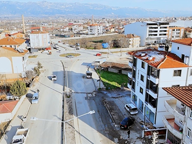 DENİZ GAYRİMENKULDEN, SIFIR BiNADA FULL EŞYALI GENiŞ 1+1 KİRALIK - Görsel 3