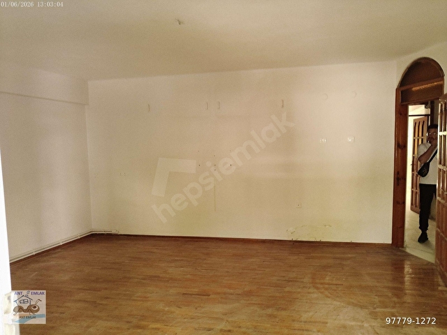 KAZIMDİRİK MAH. 3+1 150 M2 DOĞALGAZLI BAHÇELİ KİRALIK DAİRE - Görsel 7